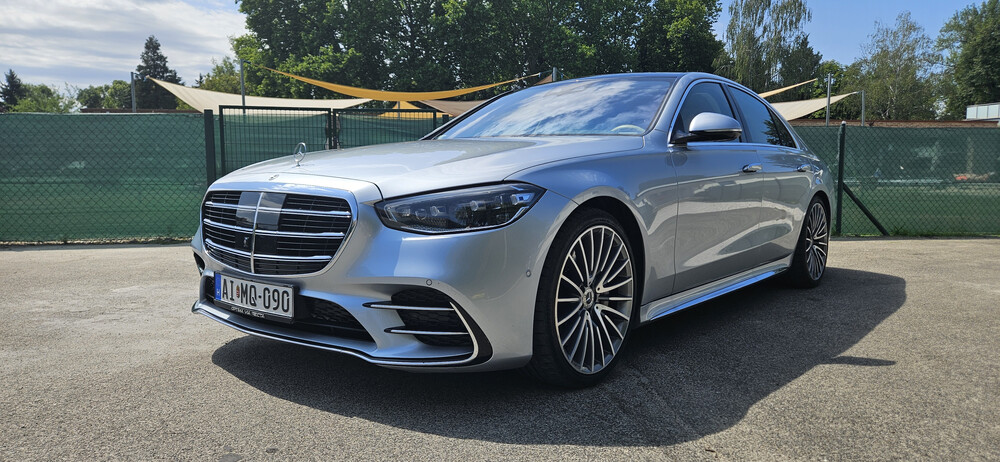 Mercedes S450d